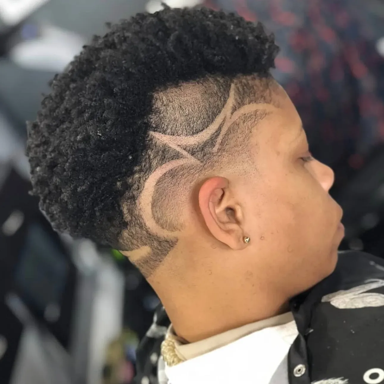 Precision cut, Newport Ave