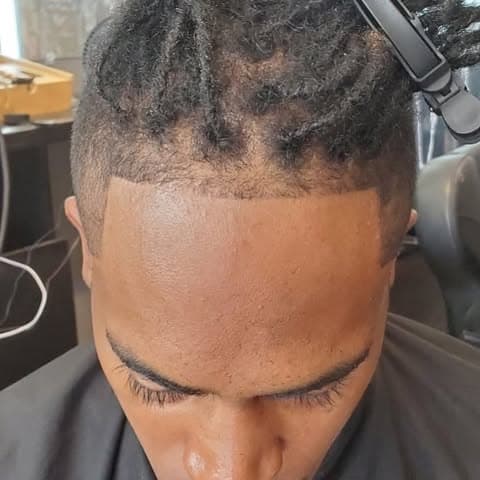 Sharp line-up by Naz